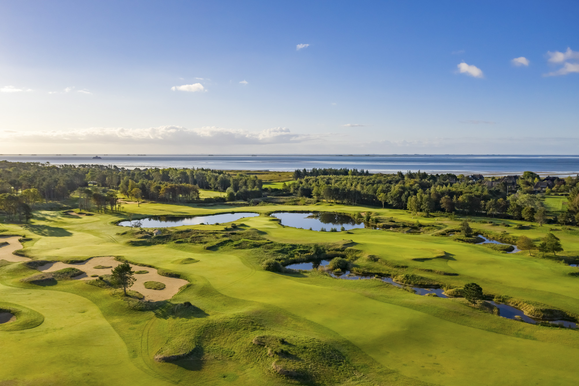 Drohnenüberblick der Golfanlage Golfclub Föhr @HaraldBickel